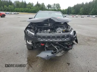 2023 Jeep Compass Trailhawk z VIN 3C4NJDDN9PT501952, wystawiony jako Copart lot #58842985 z przebiegiem Nie podano mil oraz Szkoda całkowita • Salvage title. Historia ofert i sprzedaży dostępna na DreamBid. Obrazek 5.