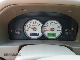 2005 Ford Escape XLT with VIN 1FMYU03135KA93616, listed as a Copart auction lot 50364865 with 210,884 mi miles and Salvage Title. Bid and sale history available at DreamBid. Image 9.