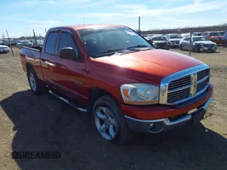 2006 Dodge 1500 ST with VIN 1D7HU18NX6J232384, listed as a IAAI auction lot 41815907 with 175,380 mi miles. Bid and sale history available at carsss.com. Image 1.