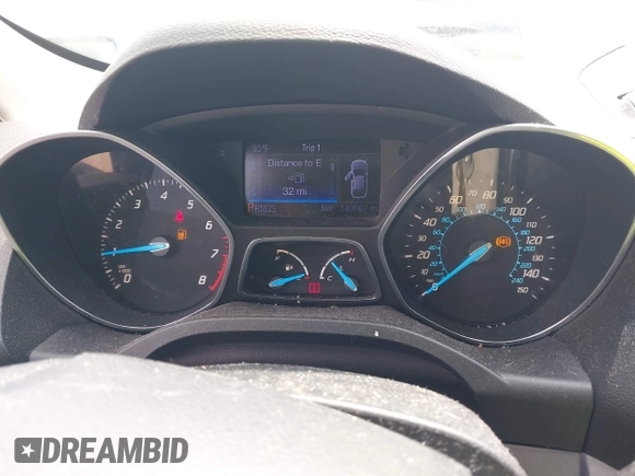 2013 Ford Escape SE with VIN 1FMCU9G95DUC01185, listed as a IAAI auction lot 42602840 with 140,697 mi miles and . Bid and sale history available at DreamBid. Image 7.