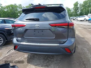 2023 Toyota Highlander L with VIN 5TDKDRAH8PS019733, listed as a IAAI auction lot 42459336 with 11,278 mi miles and . Bid and sale history available at DreamBid. Image 17.