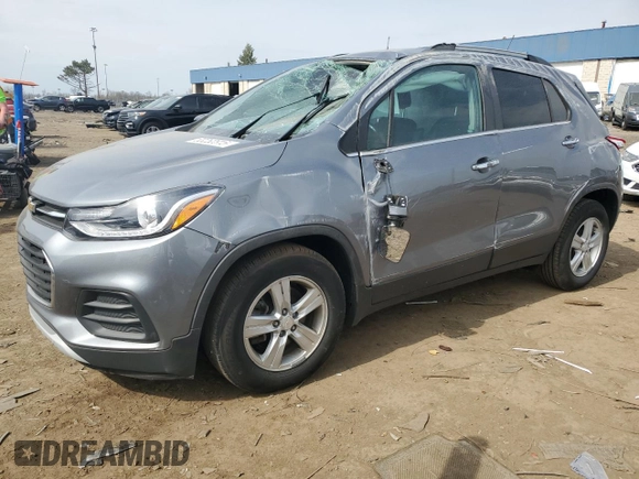 2020 Chevrolet Trax LT z VIN 3GNCJLSB4LL251497, wystawiony jako Copart lot #53252815 z przebiegiem 59 781 mil mil oraz Nie do naprawy. Historia ofert i sprzedaży dostępna na DreamBid. Obrazek 1.