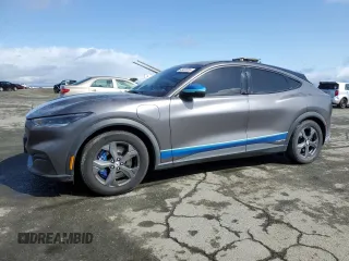 2021 Ford Mustang Mach-E Select z VIN 3FMTK1RM1MMA27242, wystawiony jako Copart lot #49420335 z przebiegiem 44 512 mil mil oraz Szkoda całkowita • Salvage title. Historia ofert i sprzedaży dostępna na DreamBid. Obrazek 1.