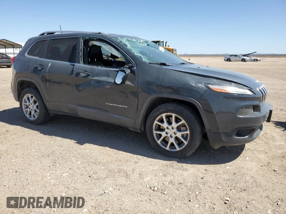 2018 Jeep Cherokee Latitude Plus with VIN 1C4PJLLX3JD577458, listed as a Copart auction lot 58023255 with 112,788 mi miles and Salvage title. Bid and sale history available at DreamBid. Image 4.