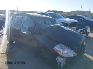2011 Nissan Versa 1.8 S with VIN 3N1BC1CP4BL506874, listed as a IAAI auction lot 40440936 with 1 mi miles. Bid and sale history available at carsss.com. Image 1.