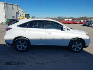 2011 Lexus RX 350 z VIN 2T2BK1BA7BC119943, wystawiony jako IAAI lot #40964226 z przebiegiem 151 213 mil mil oraz . Historia ofert i sprzedaży dostępna na DreamBid. Obrazek 13.