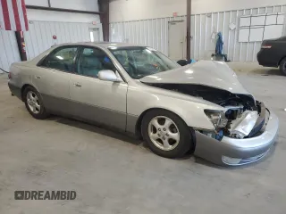 1999 Lexus ES 300 с VIN JT8BF28GXX0235471, выставлен на аукционе Copart как лот 57982605 с пробегом 187 958 миль миль и Списание • Salvage title. История ставок и продаж доступна на DreamBid. Изображение 4.