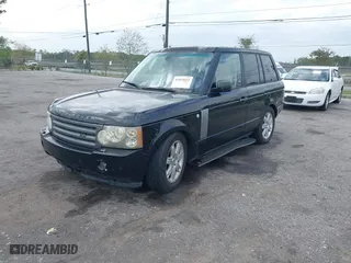 2006 Land Rover Range Rover HSE with VIN SALME15476A224382, listed as a IAAI auction lot 41820332 with 215,667 mi miles. Bid and sale history available at carsss.com. Image 2.