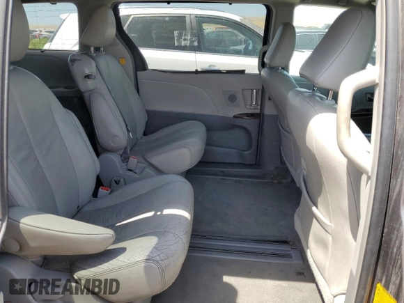 2011 Toyota Sienna XLE AAS with VIN 5TDYK3DCXBS134341, listed as a Copart auction lot 61602705 with 184,959 mi miles and Clean title. Bid and sale history available at DreamBid. Image 11.