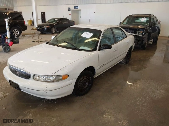 2000 Buick Century Custom with VIN 2G4WS52J5Y1157655, listed as a IAAI auction lot 41605437 with 230129 miles. Bid and sale history available at carsss.com. Image 2.