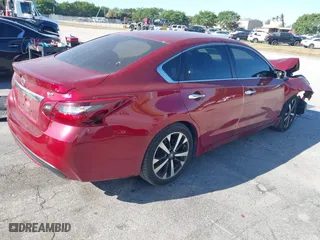 2018 Nissan Altima 2.5 SV with VIN 1N4AL3AP5JC139359, listed as a IAAI auction lot 41814622 with 50,519 mi miles. Bid and sale history available at carsss.com. Image 4.