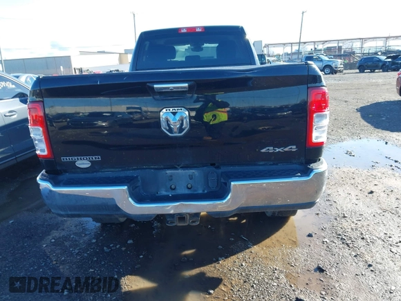 2019 Ram 2500 Big Horn with VIN 3C6UR5JL7KG626549, listed as a IAAI auction lot 42034609 with 47,996 mi miles. Bid and sale history available at carsss.com. Image 16.