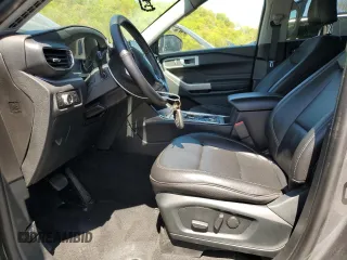 2021 Ford Explorer XLT z VIN 1FMSK8DH1MGA29114, wystawiony jako Copart lot #55319215 z przebiegiem 51 371 mil mil oraz Szkoda całkowita • Salvage title. Historia ofert i sprzedaży dostępna na DreamBid. Obrazek 7.
