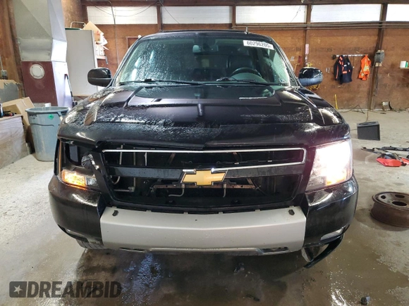 2013 Chevrolet Tahoe LT z VIN 1GNSKBE08DR264454, wystawiony jako Copart lot #60296205 z przebiegiem 135 688 mil mil oraz Szkoda całkowita • Salvage title. Historia ofert i sprzedaży dostępna na DreamBid. Obrazek 5.