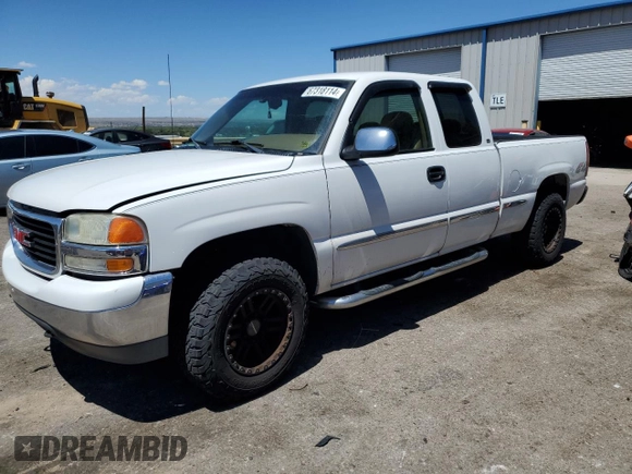 1999 GMC New Sierra 1500 SLE with VIN 2GTEK19T2X1528026, listed as a Copart auction lot 67318114 with 192,024 mi miles and Salvage Title. Bid and sale history available at carsss.com. Image 1.