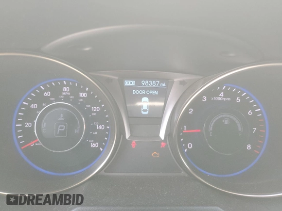 2013 Hyundai Genesis Coupe 2.0T with VIN KMHHT6KD9DU109502, listed as a Copart auction lot 65633444 with 98,387 mi miles and Salvage title. Bid and sale history available at DreamBid. Image 9.