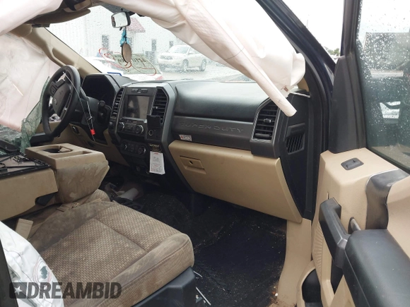 2019 Ford F-250 XL with VIN 1FT7W2BT8KEF65313, listed as a IAAI auction lot 42107459 with 194,049 mi miles and . Bid and sale history available at DreamBid. Image 5.