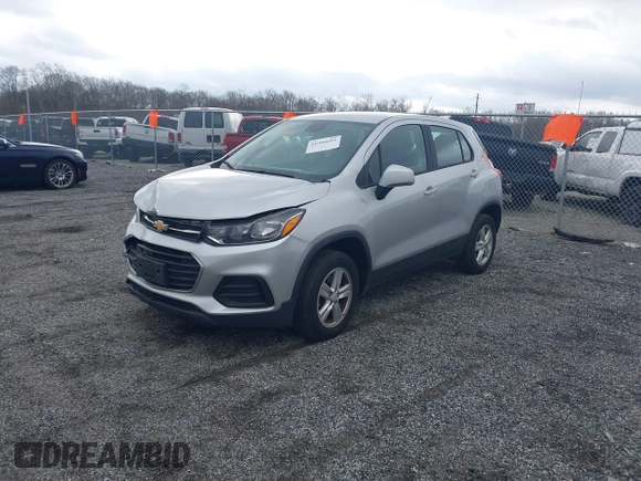2018 Chevrolet Trax LS with VIN KL7CJNSB3JB568140, listed as a IAAI auction lot 41906602 with 137,506 mi miles and . Bid and sale history available at carsss.com. Image 2.
