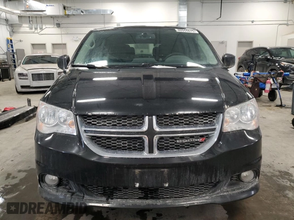 2017 Dodge Grand Caravan Crew Plus with VIN 2C4RDGDG3HR702035, listed as a Copart auction lot 46944875 with 214,058 mi miles and Salvage Title. Bid and sale history available at DreamBid. Image 5.