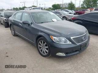 2007 Lexus LS 460 L with VIN JTHGL46F475000913, listed as a IAAI auction lot 41878241 with 241,359 mi miles and . Bid and sale history available at DreamBid. Image 1.