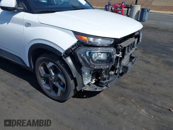 2022 Hyundai Venue Limited with VIN KMHRC8A3XNU185711, listed as a IAAI auction lot 42195088 with 31,957 mi miles and . Bid and sale history available at DreamBid. Image 12.