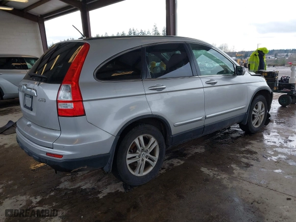 2010 Honda CR-V EX-L with VIN JHLRE4H77AC013459, listed as a IAAI auction lot 41589640 with 102,985 mi miles. Bid and sale history available at carsss.com. Image 4.