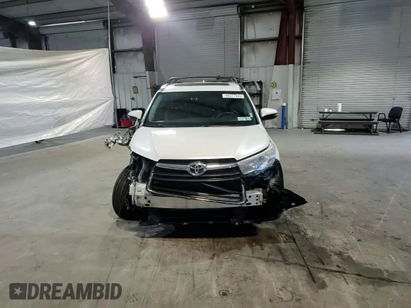 2015 Toyota Highlander XLE z VIN 5TDJKRFH9FS217763, wystawiony jako Copart lot #54377945 z przebiegiem 171 884 mil mil oraz Szkoda całkowita • Salvage title. Historia ofert i sprzedaży dostępna na DreamBid. Obrazek 15.