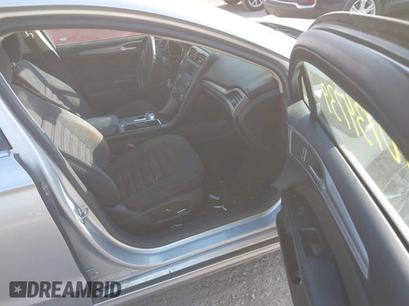 2017 Ford Fusion SE z VIN 3FA6P0H73HR236618, wystawiony jako IAAI lot #40734739 z przebiegiem 189 000 mil mil oraz . Historia ofert i sprzedaży dostępna na DreamBid. Obrazek 5.