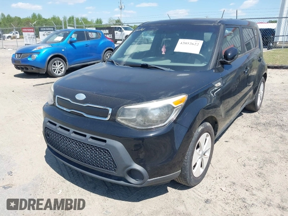 2014 Kia Soul with VIN KNDJN2A24E7709921, listed as a IAAI auction lot 42052622 with 151,378 mi miles. Bid and sale history available at carsss.com. Image 2.