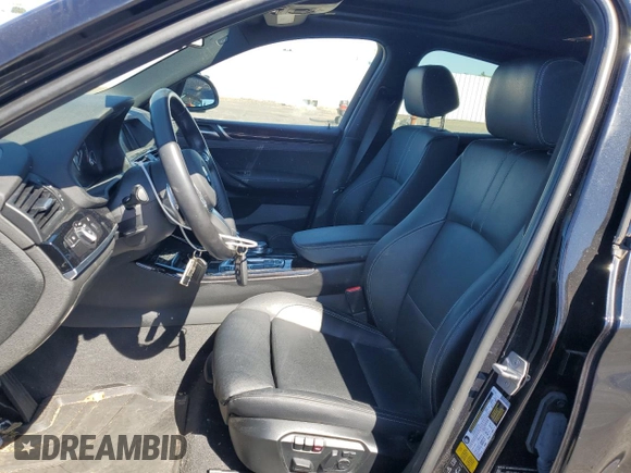 2018 BMW X4 xDrive28i with VIN 5UXXW3C55J0Y66136, listed as a Copart auction lot 60483774 with 26,005 mi miles and Salvage Title. Bid and sale history available at carsss.com. Image 7.