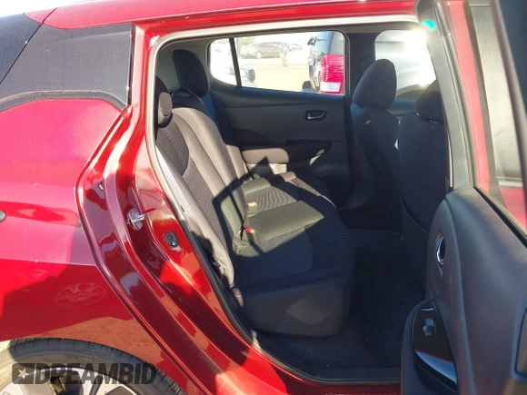 2019 Nissan LEAF SV z VIN 1N4AZ1CPXKC304632, wystawiony jako IAAI lot #41321905 z przebiegiem 15 948 mil mil oraz . Historia ofert i sprzedaży dostępna na DreamBid. Obrazek 8.