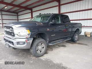 2020 Ram 2500 Tradesman with VIN 3C6UR5CL6LG214766, listed as a IAAI auction lot 42461225 with 48,944 mi miles and . Bid and sale history available at DreamBid. Image 18.