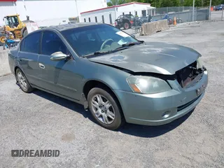 2005 Nissan Altima SL z VIN 1N4AL11D05N911352, wystawiony jako IAAI lot #42132763 z przebiegiem Nie podano mil oraz . Historia ofert i sprzedaży dostępna na DreamBid. Obrazek 1.