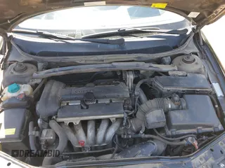 2004 Volvo S60 с VIN YV1RS61T642386215, выставлен на аукционе IAAI как лот 42316402 с пробегом 204 756 миль миль и . История ставок и продаж доступна на DreamBid. Изображение 10.