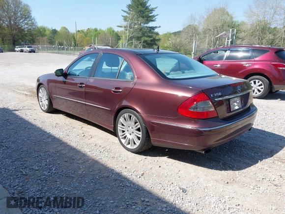 2008 Mercedes-Benz E-Class Luxury 3.5L with VIN WDBUF56X58B190815, listed as a IAAI auction lot 42026834 with 131,947 mi miles. Bid and sale history available at carsss.com. Image 3.