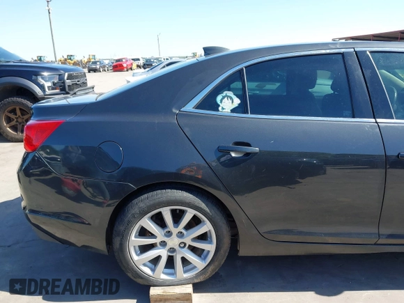 2015 Chevrolet Malibu LT with VIN 1G11D5SL0FF121638, listed as a IAAI auction lot 41942357 with 174,361 mi miles and . Bid and sale history available at DreamBid. Image 20.