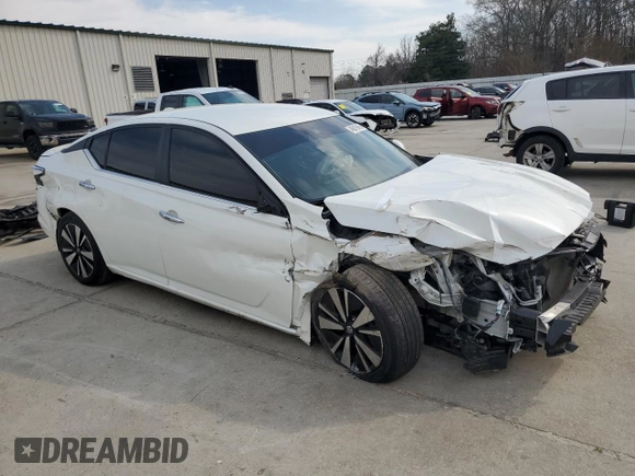 2022 Nissan Altima SV with VIN 1N4BL4DW6NN387840, listed as a Copart auction lot 48819485 with 41,033 mi miles and Salvage Title. Bid and sale history available at DreamBid. Image 4.