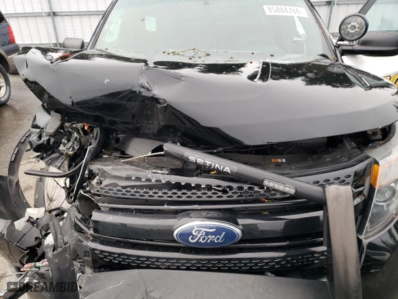 2013 Ford Utility Police Interceptor with VIN 1FM5K8AR0DGC73699, listed as a Copart auction lot 85884784 with 112,689 mi miles and Salvage Title. Bid and sale history available at carsss.com. Image 12.