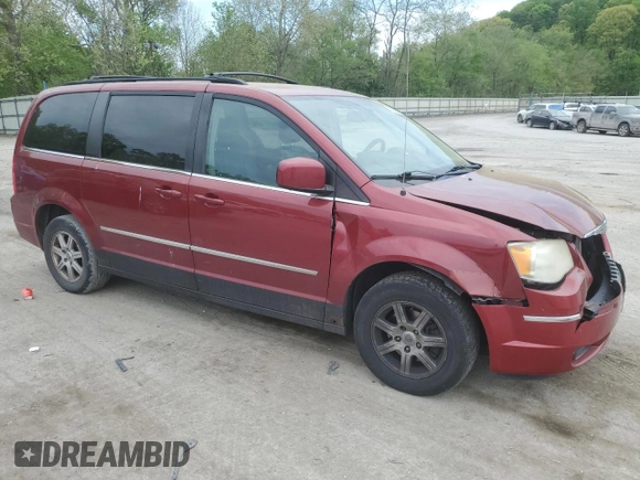 2010 Chrysler Town & Country Touring Plus with VIN 2A4RR8D18AR442282, listed as a Copart auction lot 51805924 with 172,704 mi miles and Salvage Title. Bid and sale history available at DreamBid. Image 4.