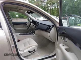 2016 Volvo XC90 T6 Momentum z VIN YV4A22PK9G1054528, wystawiony jako IAAI lot #42425643 z przebiegiem 130 138 mil mil oraz . Historia ofert i sprzedaży dostępna na DreamBid. Obrazek 5.