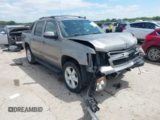 2008 Chevrolet Avalanche LS z VIN 3GNEC12J48G173429, wystawiony jako IAAI lot #42212433 z przebiegiem 151 817 mil mil oraz . Historia ofert i sprzedaży dostępna na DreamBid. Obrazek 1.