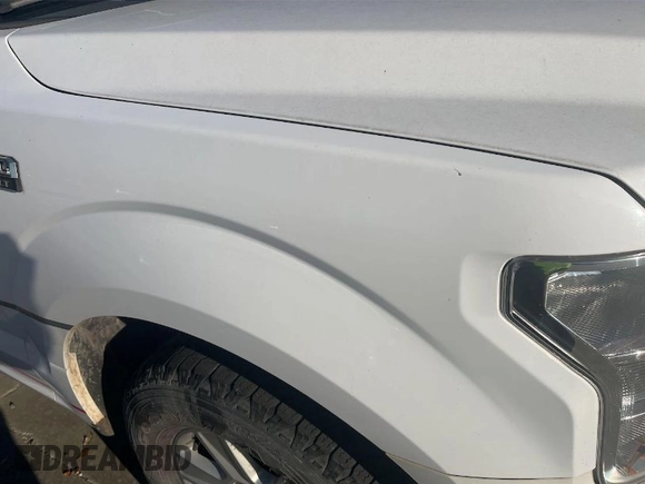 2018 Ford F-150 XL with VIN 1FTFX1C5XJKF08095, listed as a IAAI auction lot 41999833 with 129,830 mi miles. Bid and sale history available at carsss.com. Image 1.