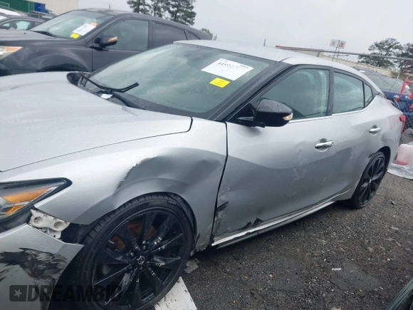 2017 Nissan Maxima SR with VIN 1N4AA6AP2HC396545, listed as a IAAI auction lot 41910588 with 142,661 mi miles and . Bid and sale history available at DreamBid. Image 6.