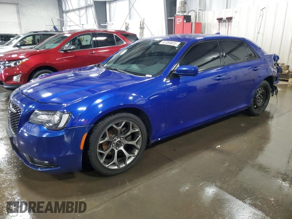 2018 Chrysler 300 S z VIN 2C3CCABG0JH227307, wystawiony jako Copart lot #52359835 z przebiegiem 141 832 mil mil oraz Szkoda całkowita • Salvage title. Historia ofert i sprzedaży dostępna na DreamBid. Obrazek 1.