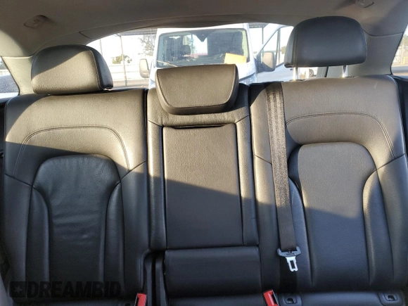 2014 Audi Q5 Premium Plus with VIN WA1LFAFP4EA040132, listed as a Copart auction lot 42814895 with 87,185 mi miles and Salvage Title. Bid and sale history available at carsss.com. Image 10.