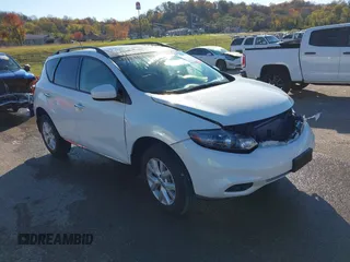 2014 Nissan Murano S with VIN JN8AZ1MW1EW532428, listed as a IAAI auction lot 40830899 with 82,042 mi miles. Bid and sale history available at carsss.com. Image 1.