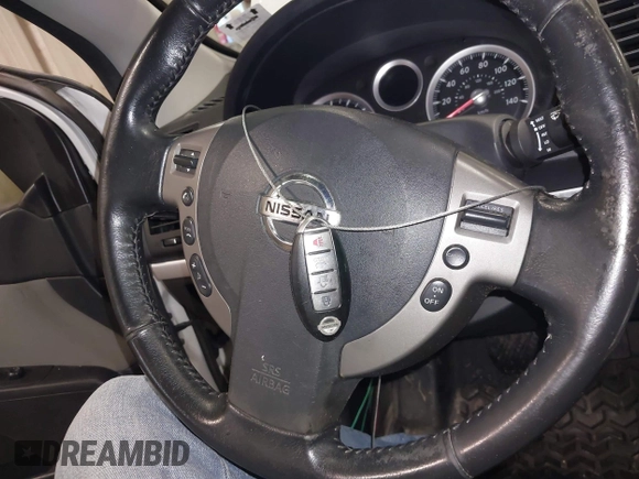 2010 Nissan Sentra SR with VIN 3N1AB6APXAL728073, listed as a IAAI auction lot 41055818 with 118,916 mi miles and . Bid and sale history available at DreamBid. Image 11.