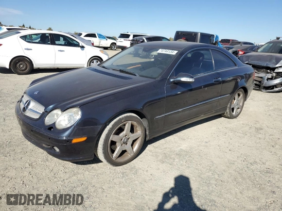 2005 Mercedes-Benz CLK-Class 3.2L with VIN WDBTJ65J75F165044, listed as a Copart auction lot 74744134 with 164,362 mi miles and Clean Title. Bid and sale history available at carsss.com. Image 1.