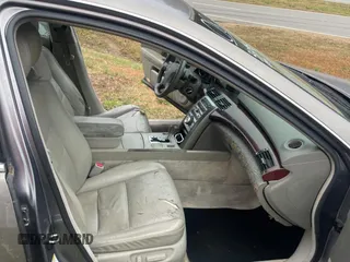 2008 Acura RL with VIN JH4KB16538C002216, listed as a Copart auction lot 85506324 with 254,904 mi miles and Clean Title. Bid and sale history available at DreamBid. Image 5.