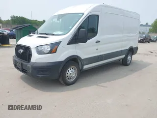 2024 Ford Transit Cargo with VIN 1FTBR2C82RKA72122, listed as a IAAI auction lot 42432209 with 26,806 mi miles and . Bid and sale history available at DreamBid. Image 17.